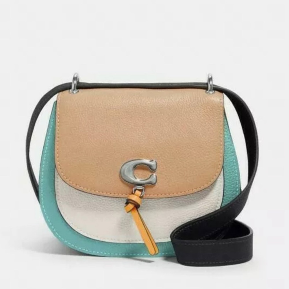 🎄Coach Remi Saddle Bag In  Signature Canvas🎁
